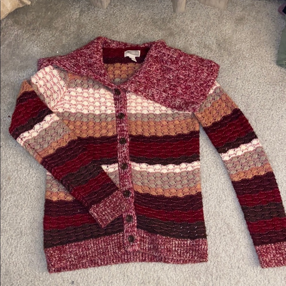 Multi colored knitted sweater!